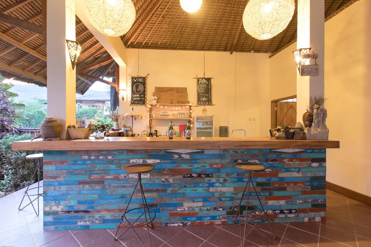 Owa Lodge Areguling Kuta  Экстерьер фото