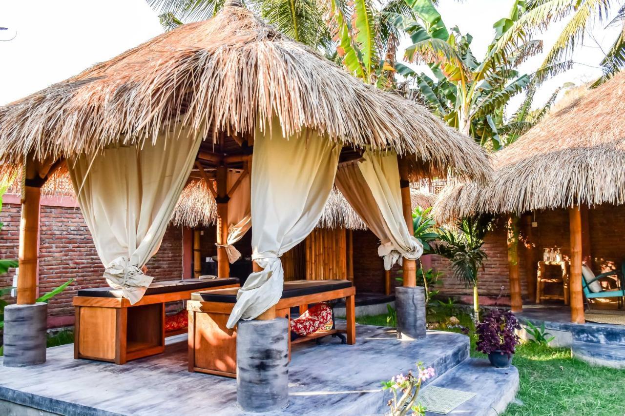 Owa Lodge Areguling Kuta  Экстерьер фото